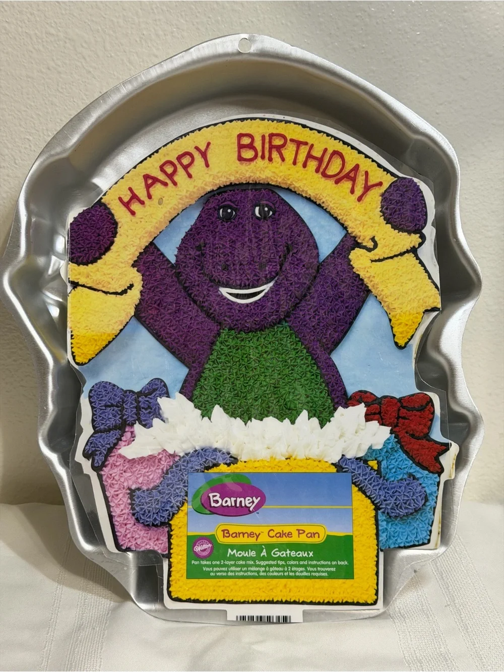 Barney Happy Birthday Cake Pan Wilton 2105-3450 1998 🎶 I Love You, You Love Me 🎶